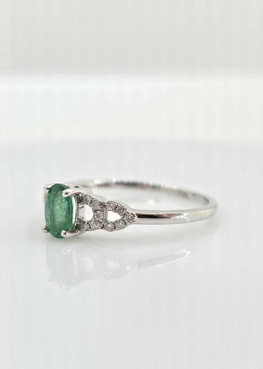 14K gold emerald and diamond ring, view 2