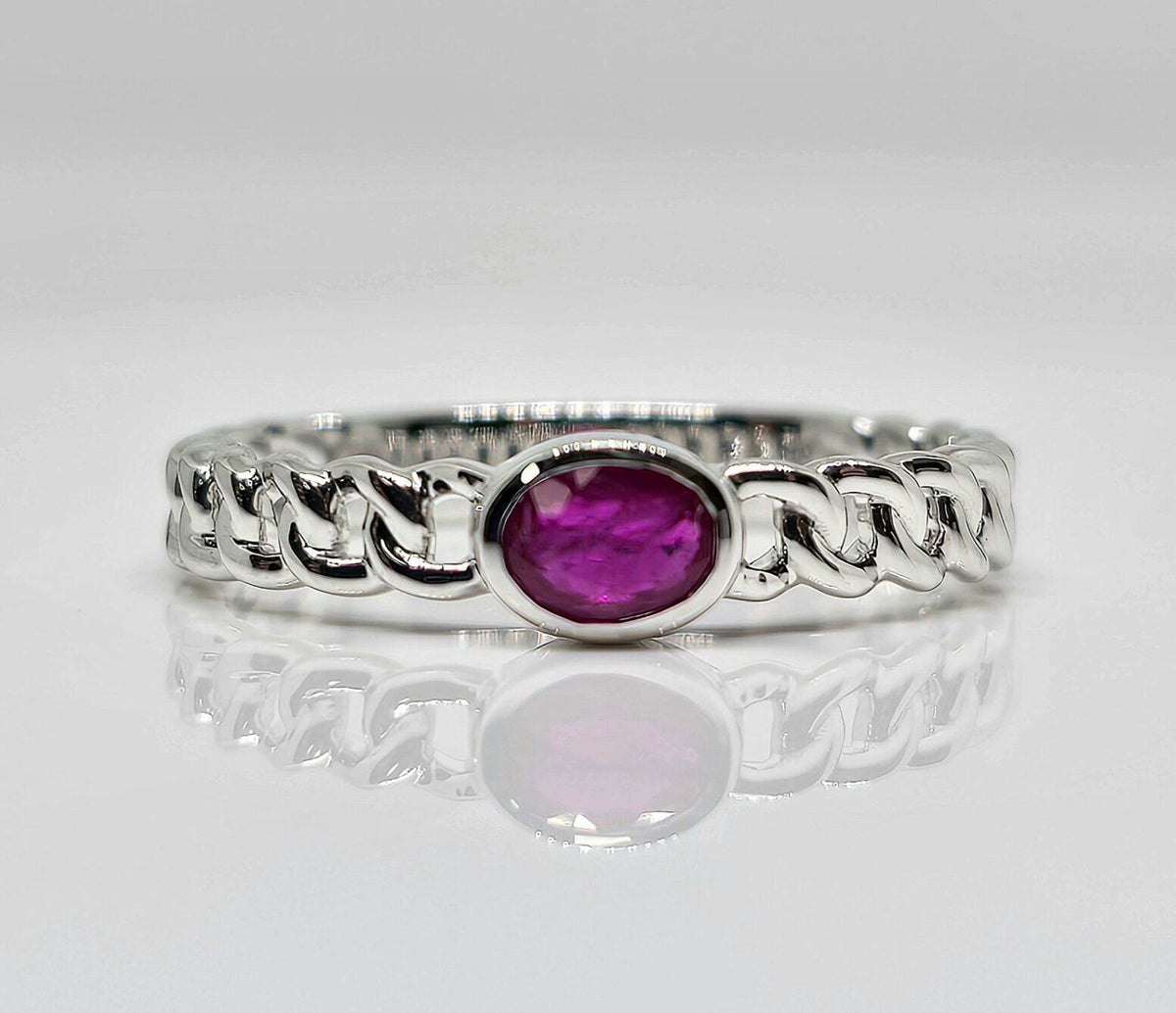 14K white gold ruby link style ring