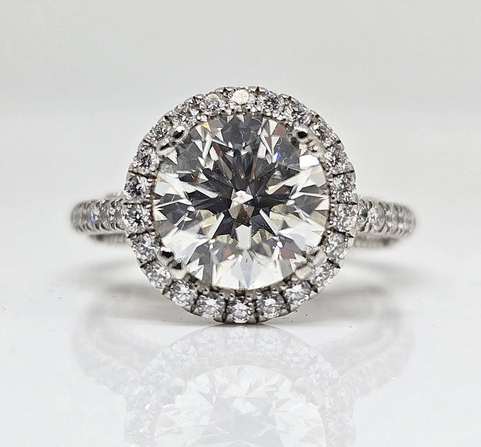 Pre-owned platinum Venetian diamond engagement ring