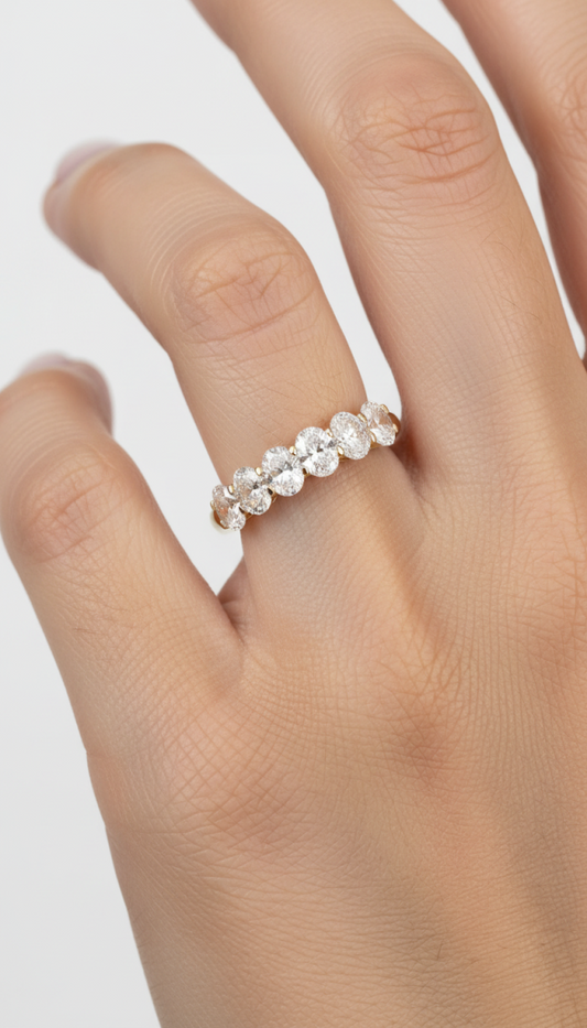 18K gold oval diamond band, view 2