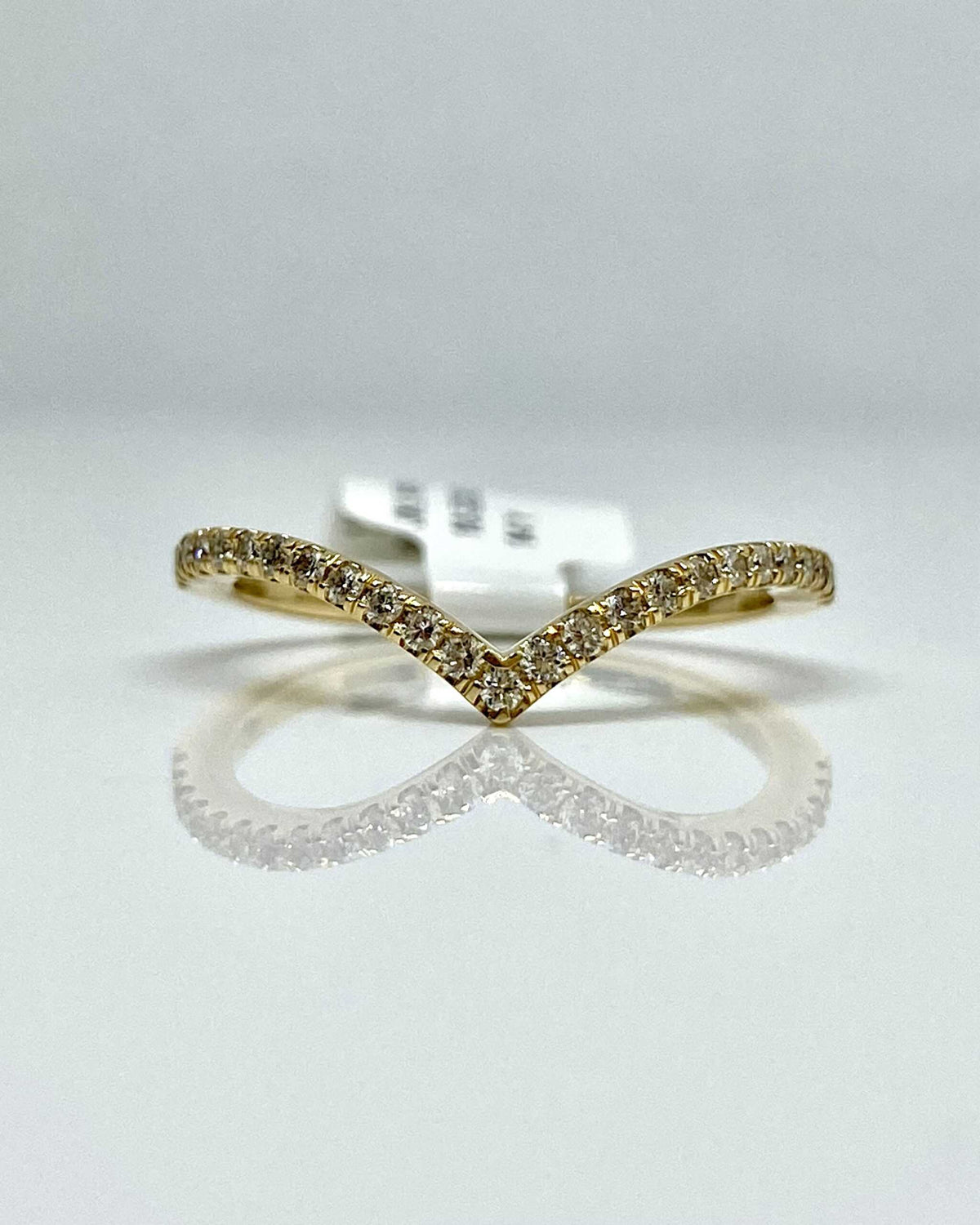 14K yellow gold diamond wedding band, 0.20 ctw