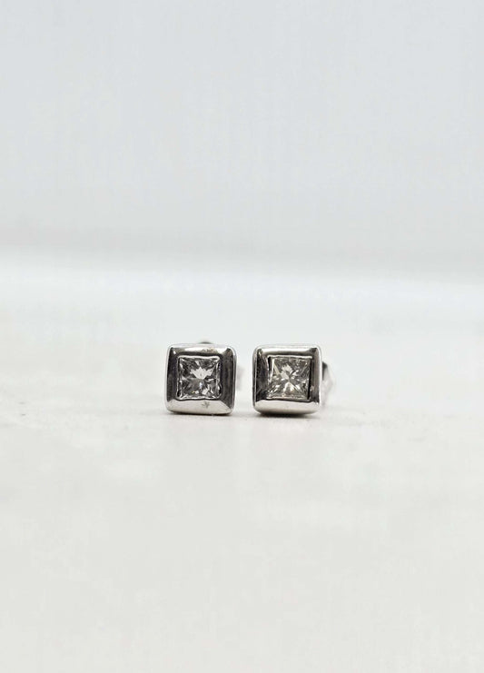 14K gold princess cut diamond stud earrings