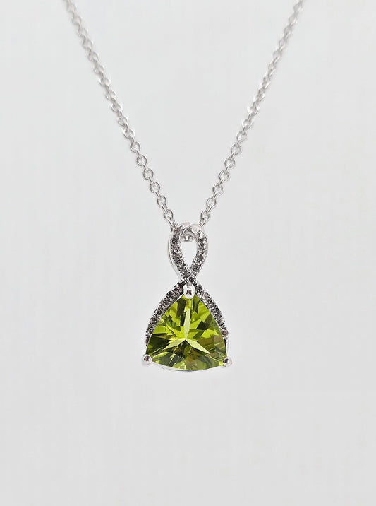 10K gold peridot and diamond necklace