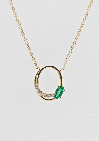 14K gold emerald and diamond station necklace