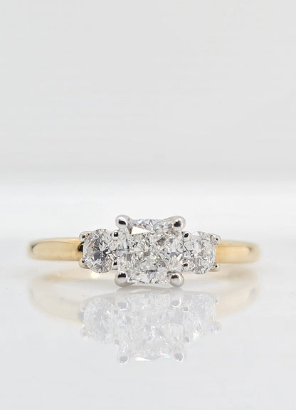 Pre-owned 14K gold cushion diamond three stone engagement ring