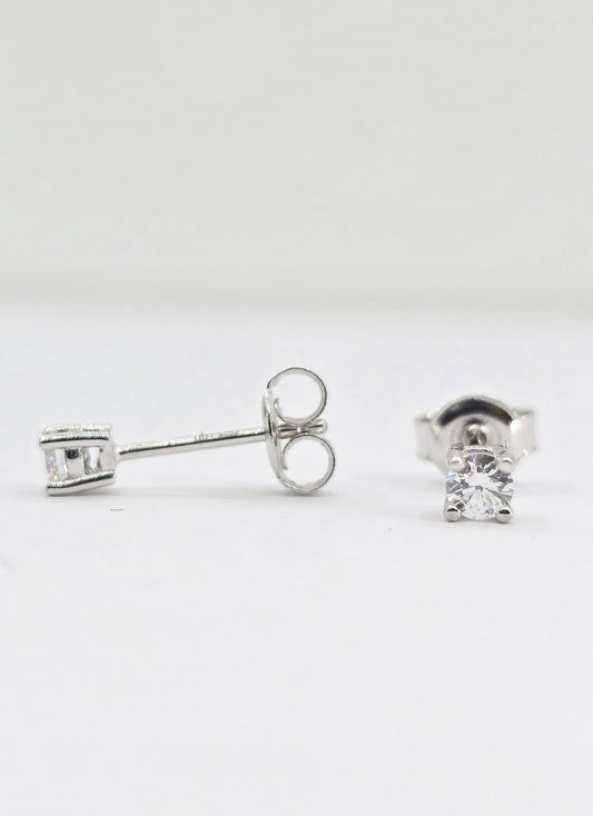 Sterling silver lab grown diamond stud earring