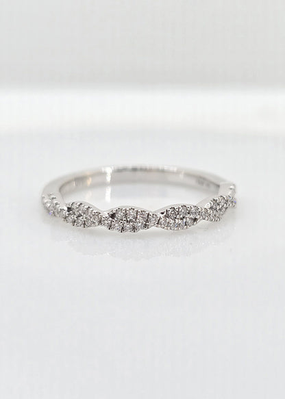 14K gold twisted diamond band