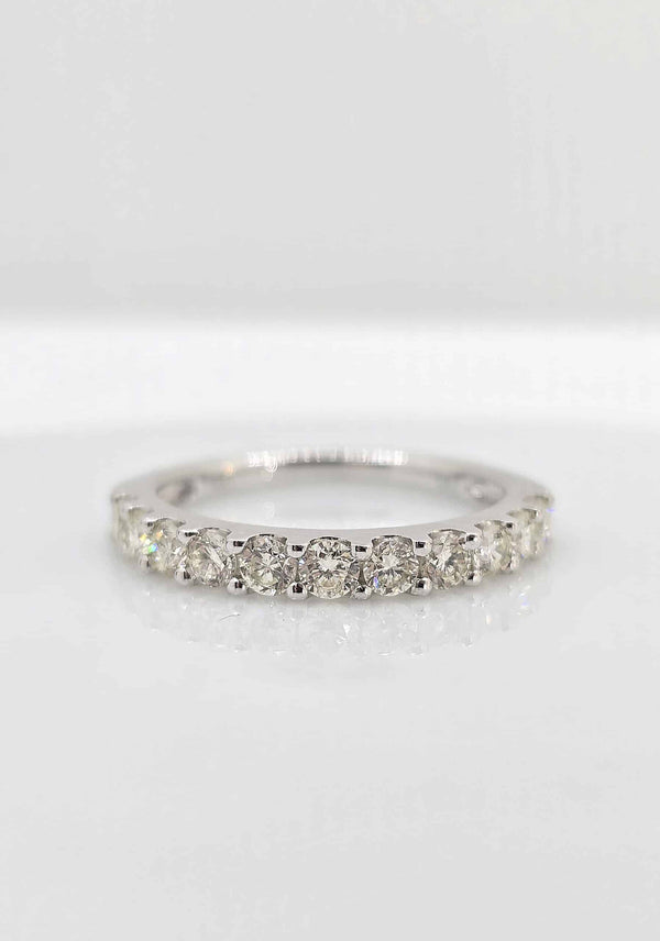 14K white gold shared prong diamond band