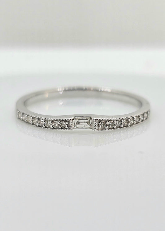 14K gold fancy diamond band