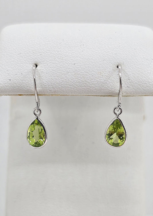 Sterling silver peridot drop earrings