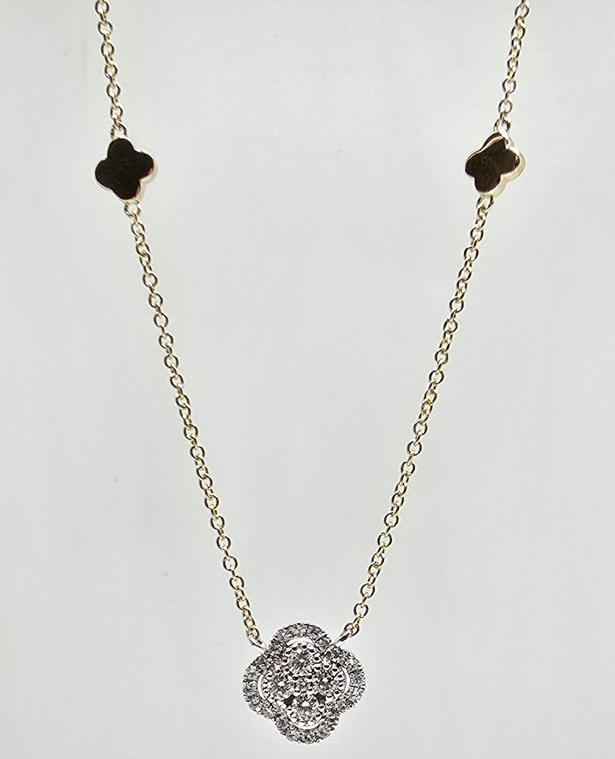 14K gold diamond clover necklace