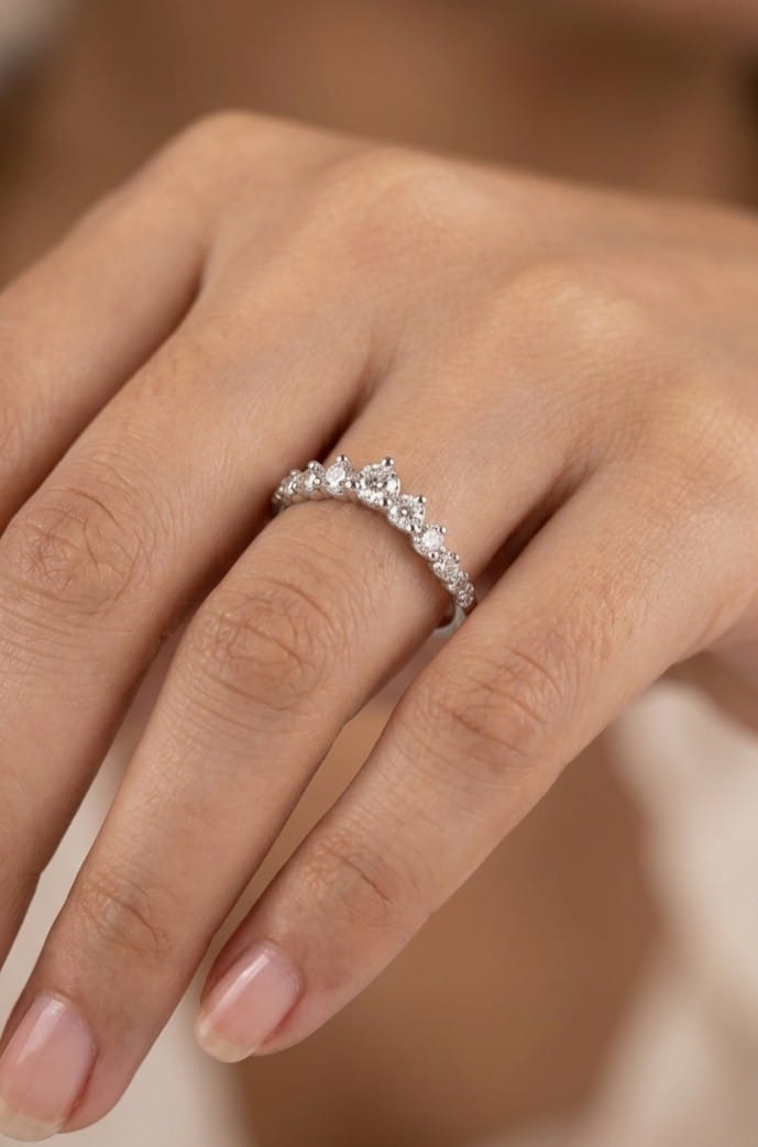 14K gold diamond chevron band, 0.38 ctw, view 2