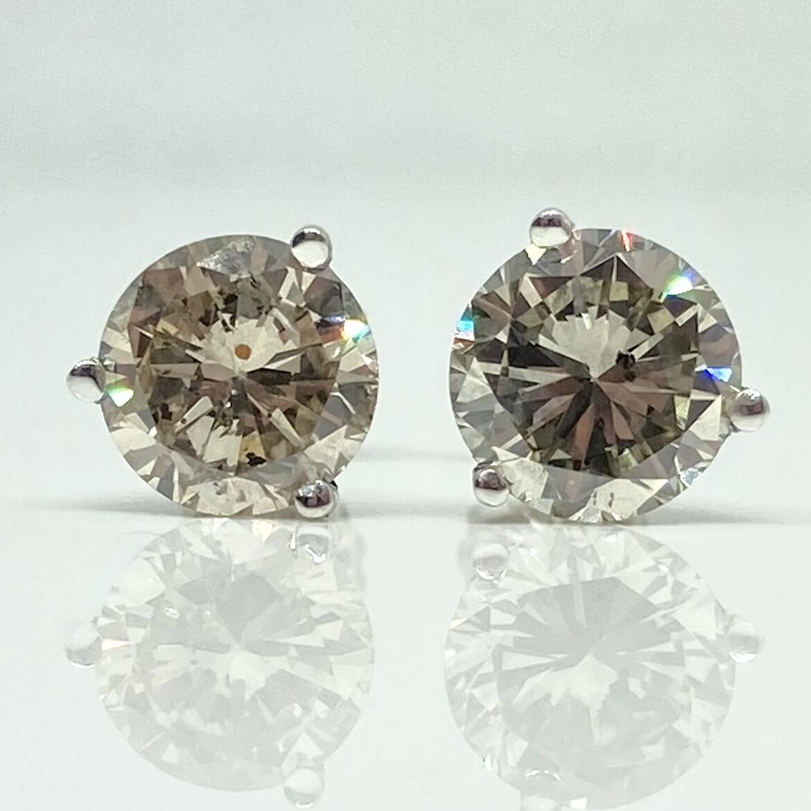 Pre-owned 14K gold cognac diamond earrings