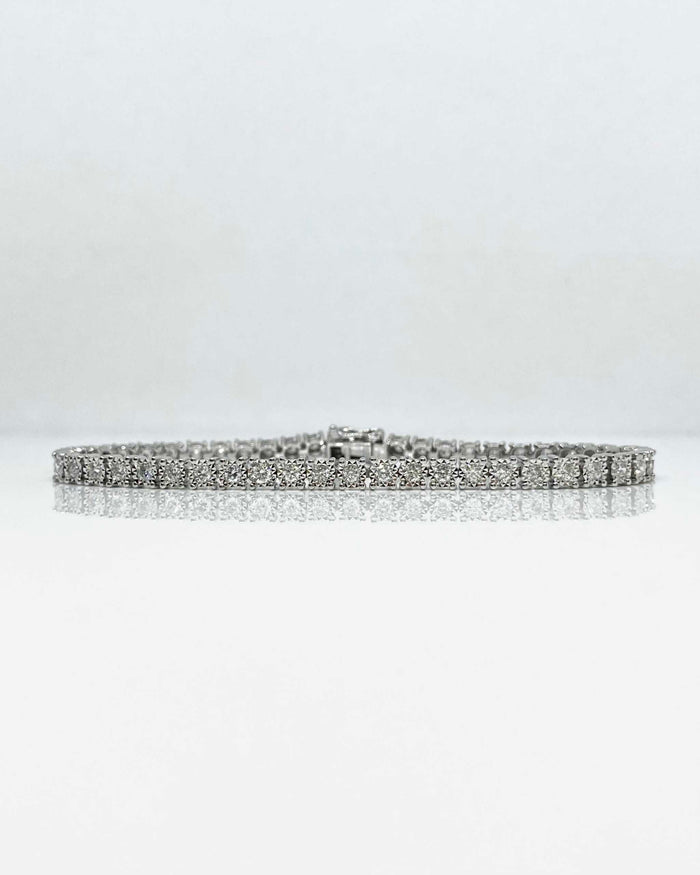 14K white gold diamond bracelet, 2.0 ctw