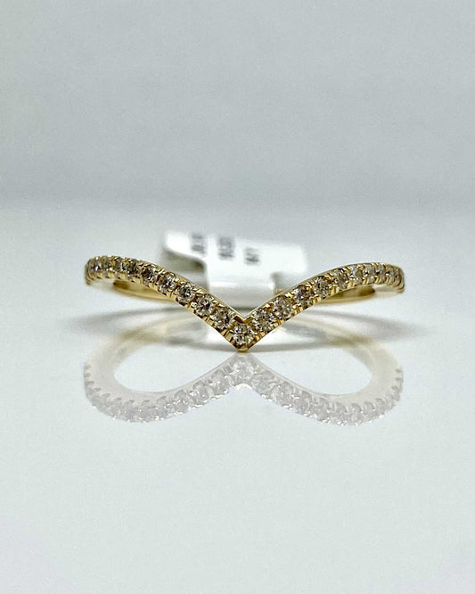 14K yellow gold diamond wedding band, 0.20 ctw
