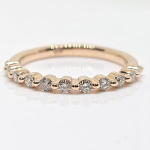 14k .39ctw Shared Prong Diamond Wedding Band