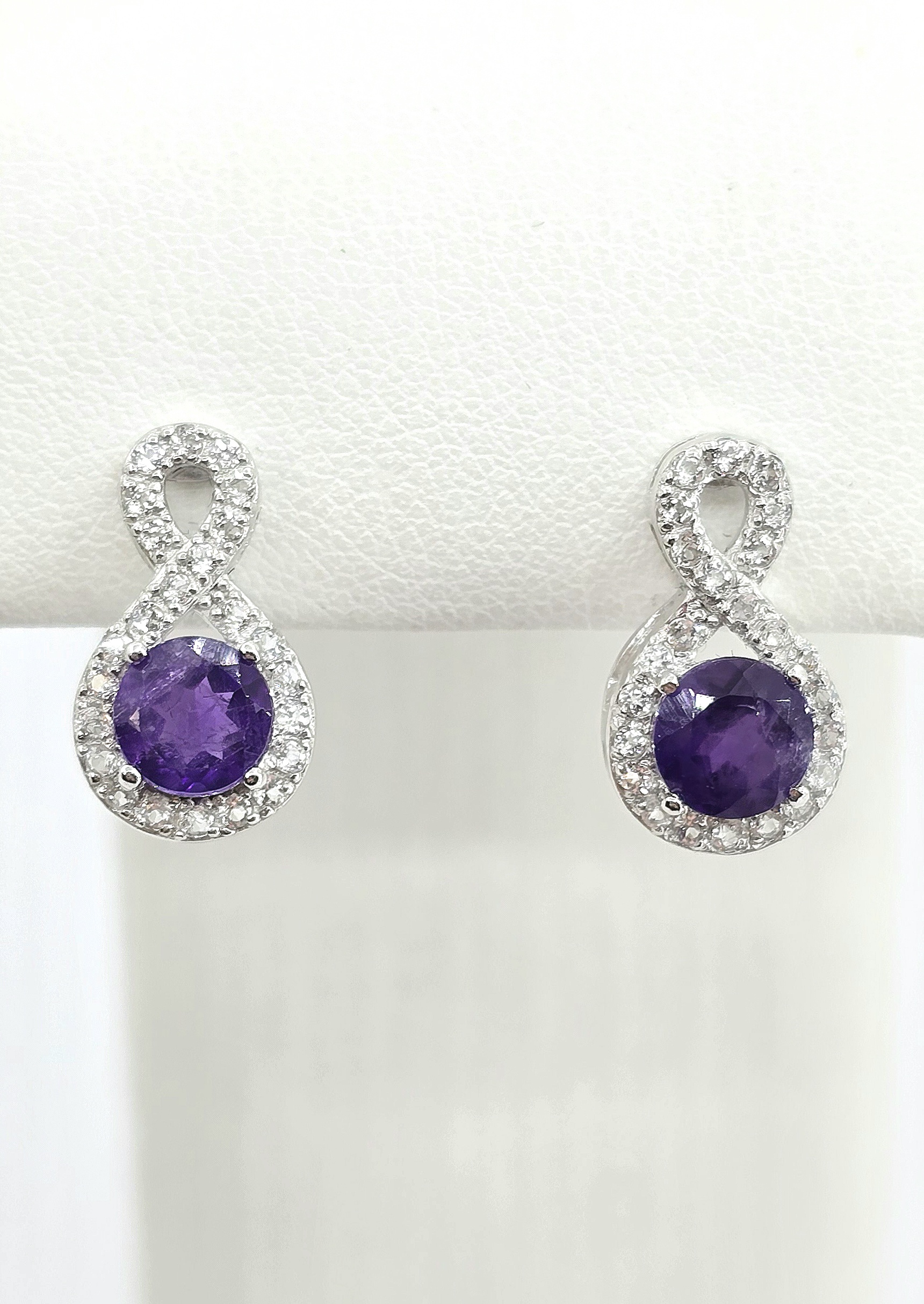 Sterling Silver 1.4ctw Amethyst Earrings