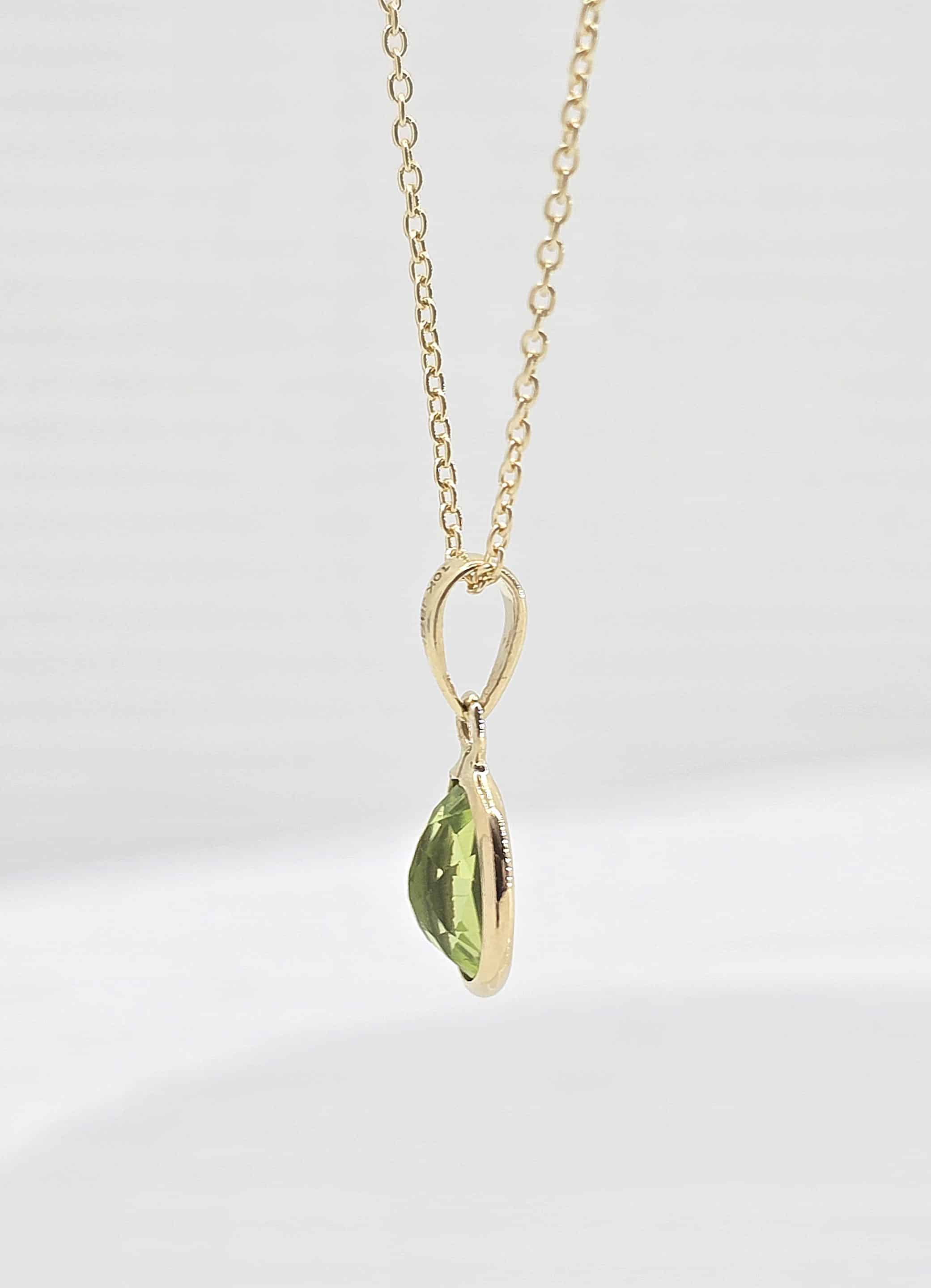 10k .78ctw Peridot Necklace